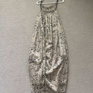 NWT H&M Cream and Black dress with Relaxed Fit